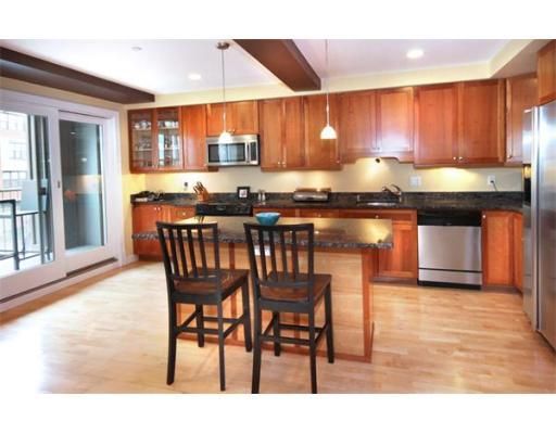1-11 Hamlin St #4, Boston, MA 02127