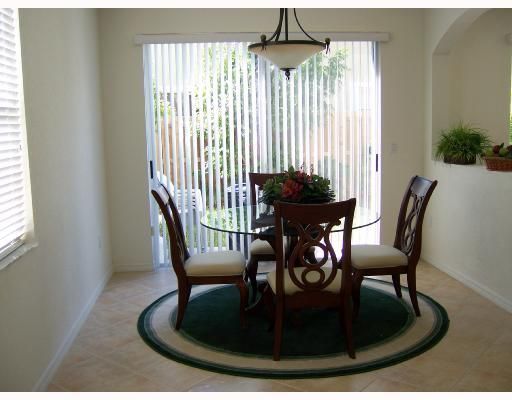 11824 SW 137 PATH # 11824, Miami, FL 33186