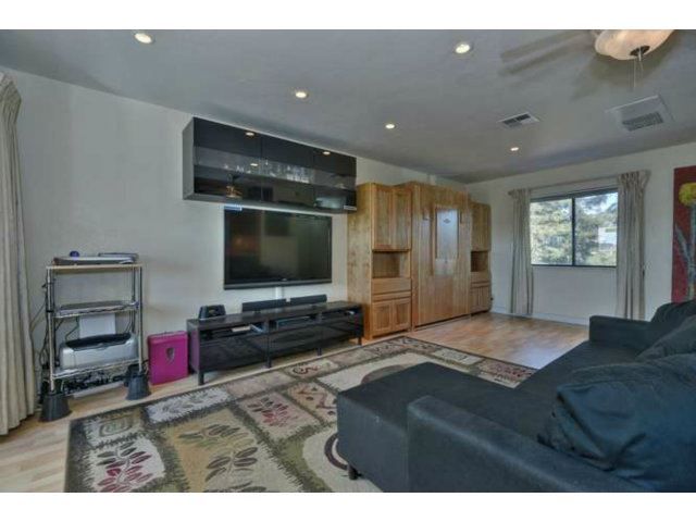 284 Stonegate Ci, San Jose, CA 95110