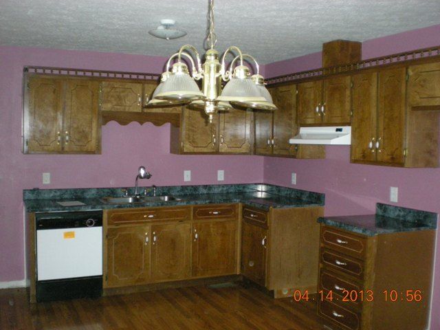 215 NICKI LANE, Arab, AL 35016