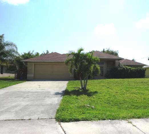 2834 Surfside Boulevard, Cape Coral, FL 33914