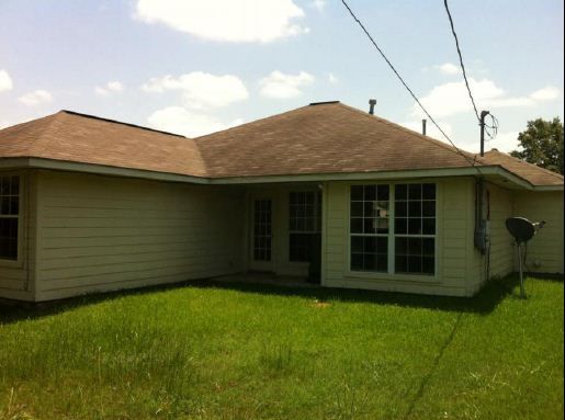 2308 Hardwood Dr, Bryan, TX 77803