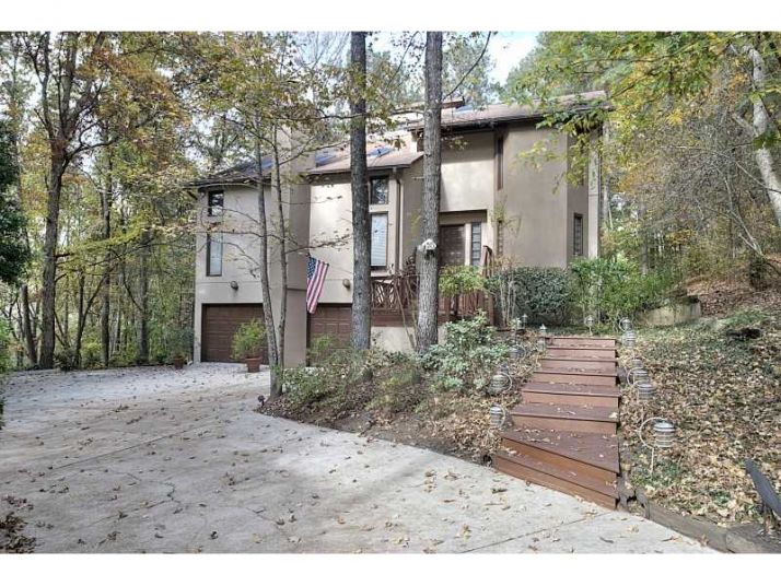 4093 Spalding Hollow, Norcross, GA 30092