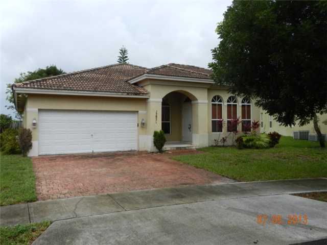 13851 SW 26TH ST, Hollywood, FL 33027