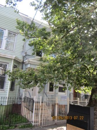 221 6th Ave West, Newark, NJ 07107