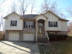 257 Lauren Drive, Rogersville, TN 37857