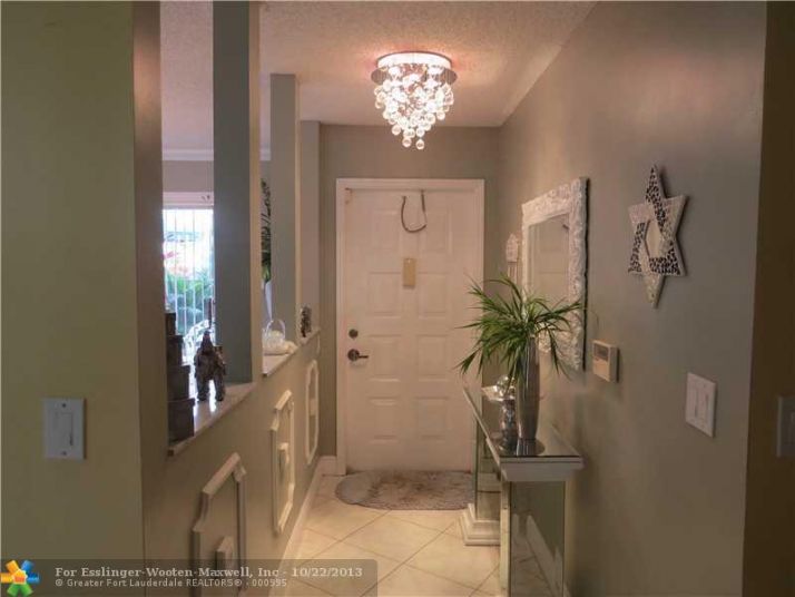 7503 Granville Dr # 102, Fort Lauderdale, FL 33321