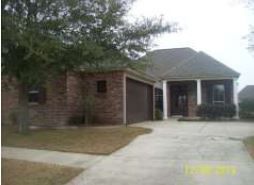 4000 Water Oak Dr, Zachary, LA 70791