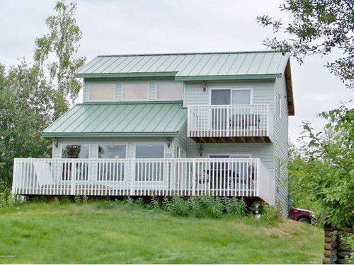 810 Beaver Lodge Road N, Big Lake, AK 99652