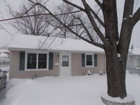 171 S Logan St, Elyria, OH 44035