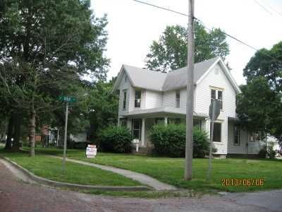 601 E Sale St, Tuscola, IL 61953