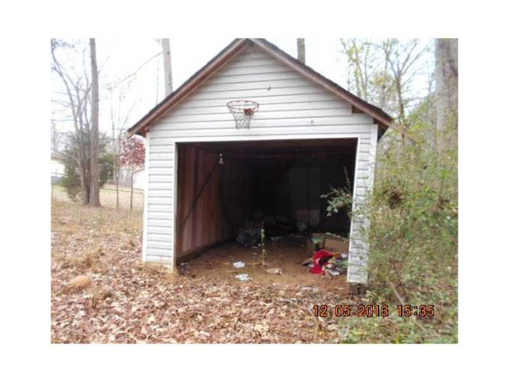 7307 Corn Crib Loop N, Douglasville, GA 30134