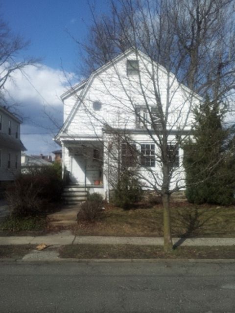 47 49 E Birch St, Mount Vernon, NY 10552