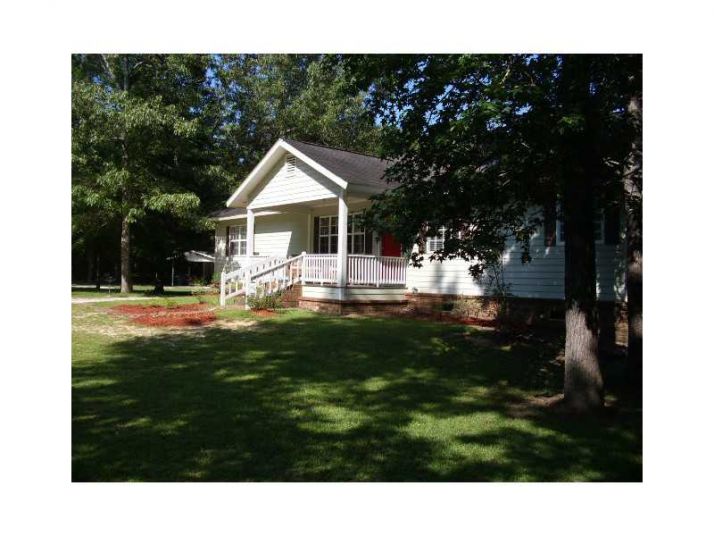 1933 Penholloway Road, Jesup, GA 31546