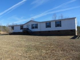 675 Fieldstone Dr, Reidsville, NC 27320