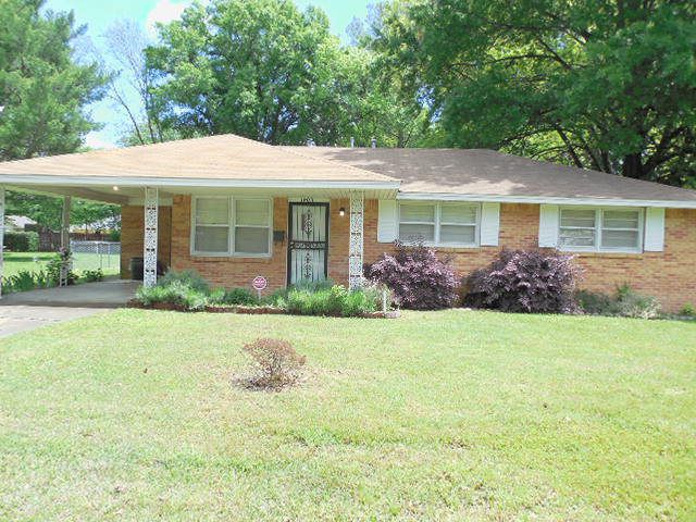 1403 CHATHAM, West Memphis, AR 72301