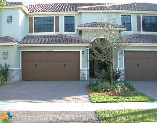 10850 74 DR # 10850, Pompano Beach, FL 33076