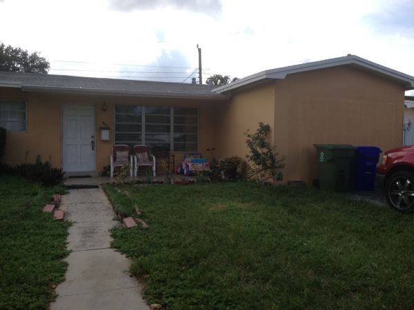 800 76th Avenue, Hollywood, FL 33024