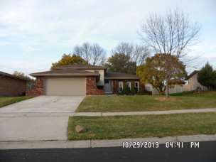 500 Stratford Lane, Schererville, IN 46375