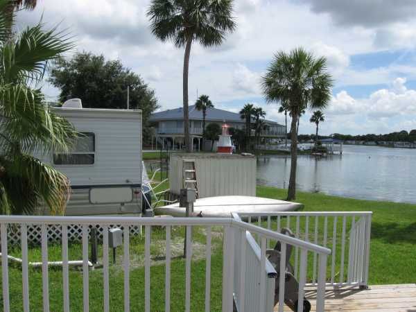 800 Kay Rd #1120, Bradenton, FL 34212