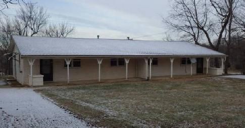 606a-606b East 164th Ter, Belton, MO 64012