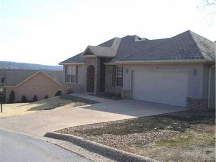 30 TANYARD DR, Bella Vista, AR 72715
