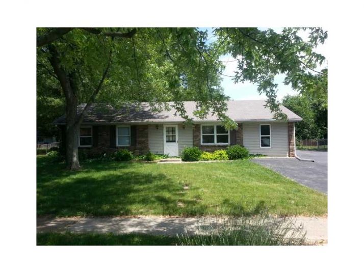 8225 Topaz Dr, Indianapolis, IN 46227