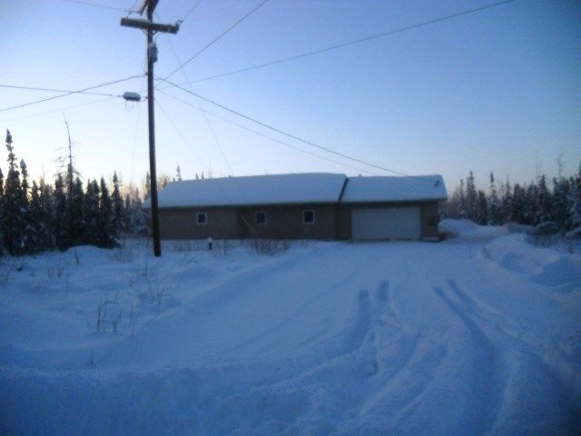 1352 Morning Glory, North Pole, AK 99705