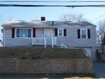 150 Meridian St, Groton, CT 06340