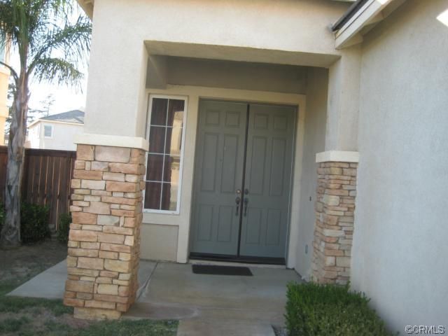 1553 Shadow Hill Drive, Beaumont, CA 92223