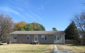 615 Bessie Street, Kernersville, NC 27284