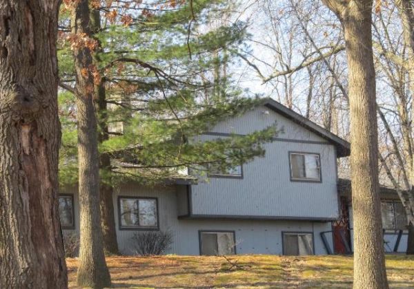 24851 Michigan St, Dowagiac, MI 49047