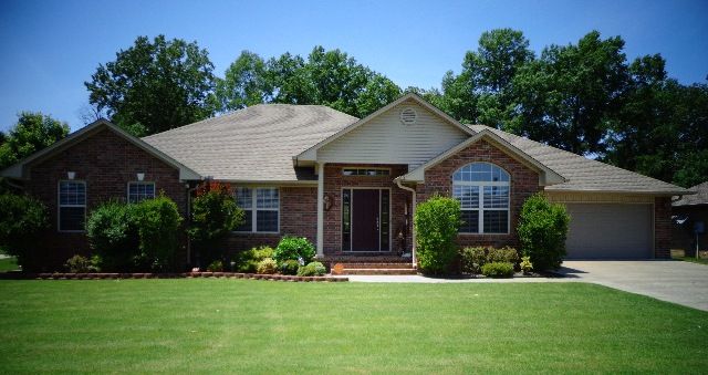 518 S. Vancouver Ave., Russellville, AR 72801