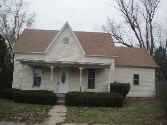 1120 N First Street, Gays, IL 61928