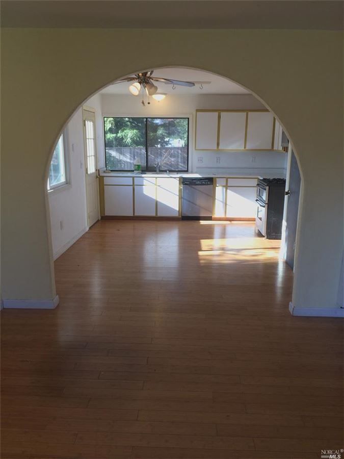 413 Tanglewood Ct, Santa Rosa, CA 95409