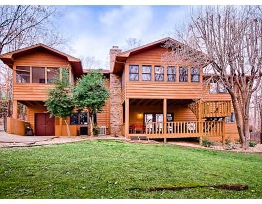 30 BASILDON CIR, Bella Vista, AR 72715