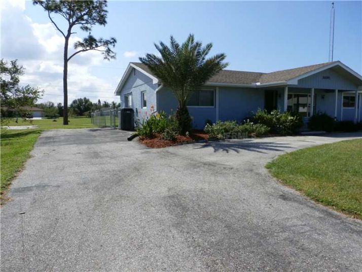 30193 Oak Rd, Punta Gorda, FL 33982