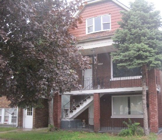 1315 121st St, Whiting, IN 46394