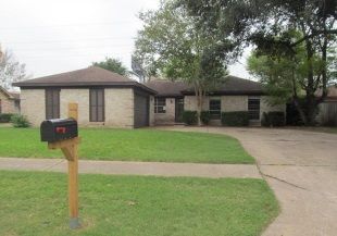 2206 Briarview Dr, Houston, TX 77077