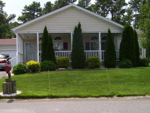 21 Highlands, Manahawkin, NJ 08050