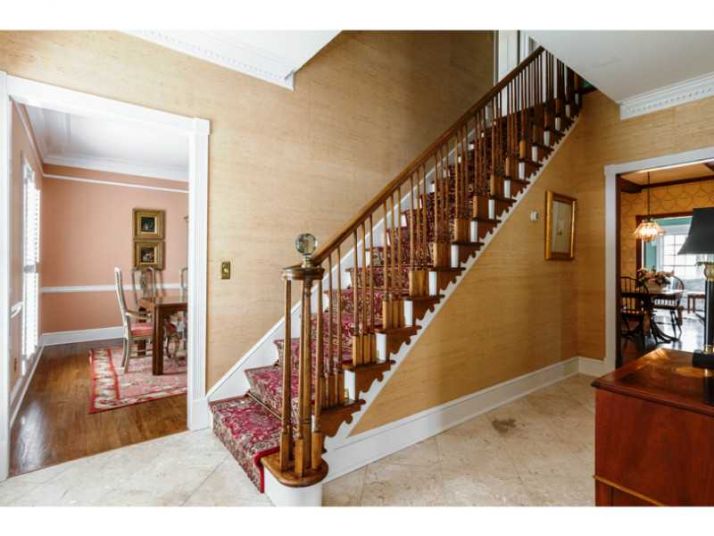705 River Knoll Drive, Marietta, GA 30067