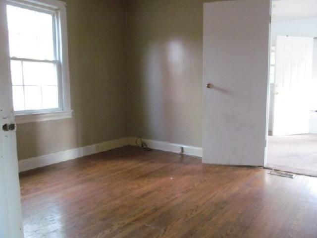 540 Brentwood Ave, Louisville, KY 40215