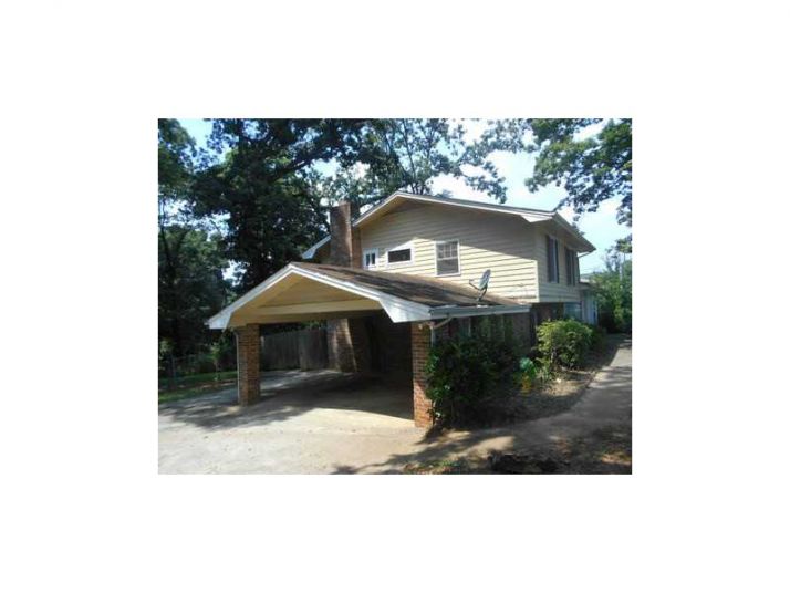 2849 Snapfinger Road, Decatur, GA 30034