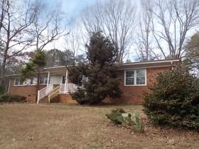 1019 Old Liberty Rd, Asheboro, NC 27203