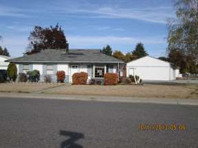 1018 Cedar Ave, Richland, WA 99354