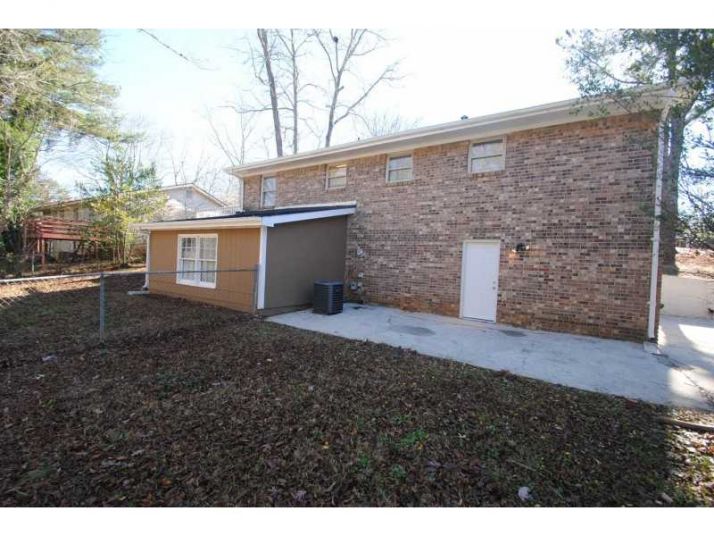 4372 Colony East Drive, Stone Mountain, GA 30083