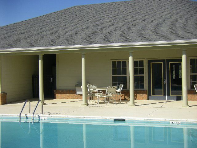 3297 College St G 202, Auburn, AL 36830