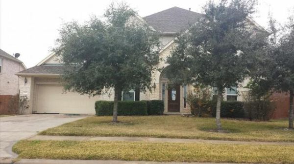 3106 Mossy Trail Ln, Pearland, TX 77584