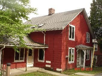 31-33 North Main St, South Hadley, MA 01075