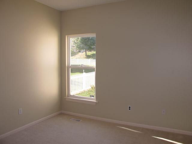5008 Millbrook St, Shawnee, KS 66218